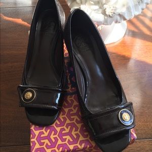 Tory Burch Pumps!